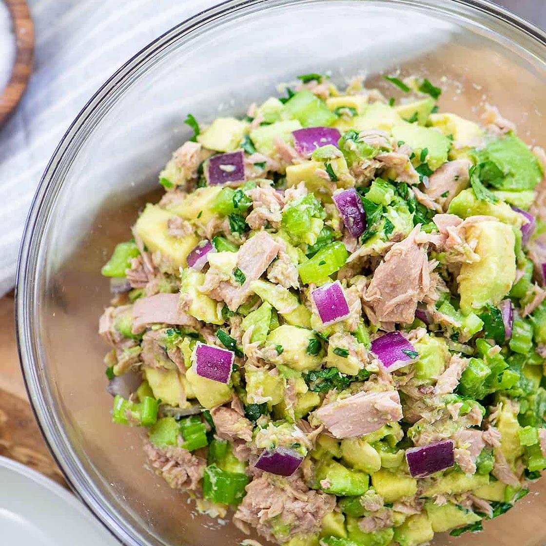 Slow Carb Tuna and Avocado Salad