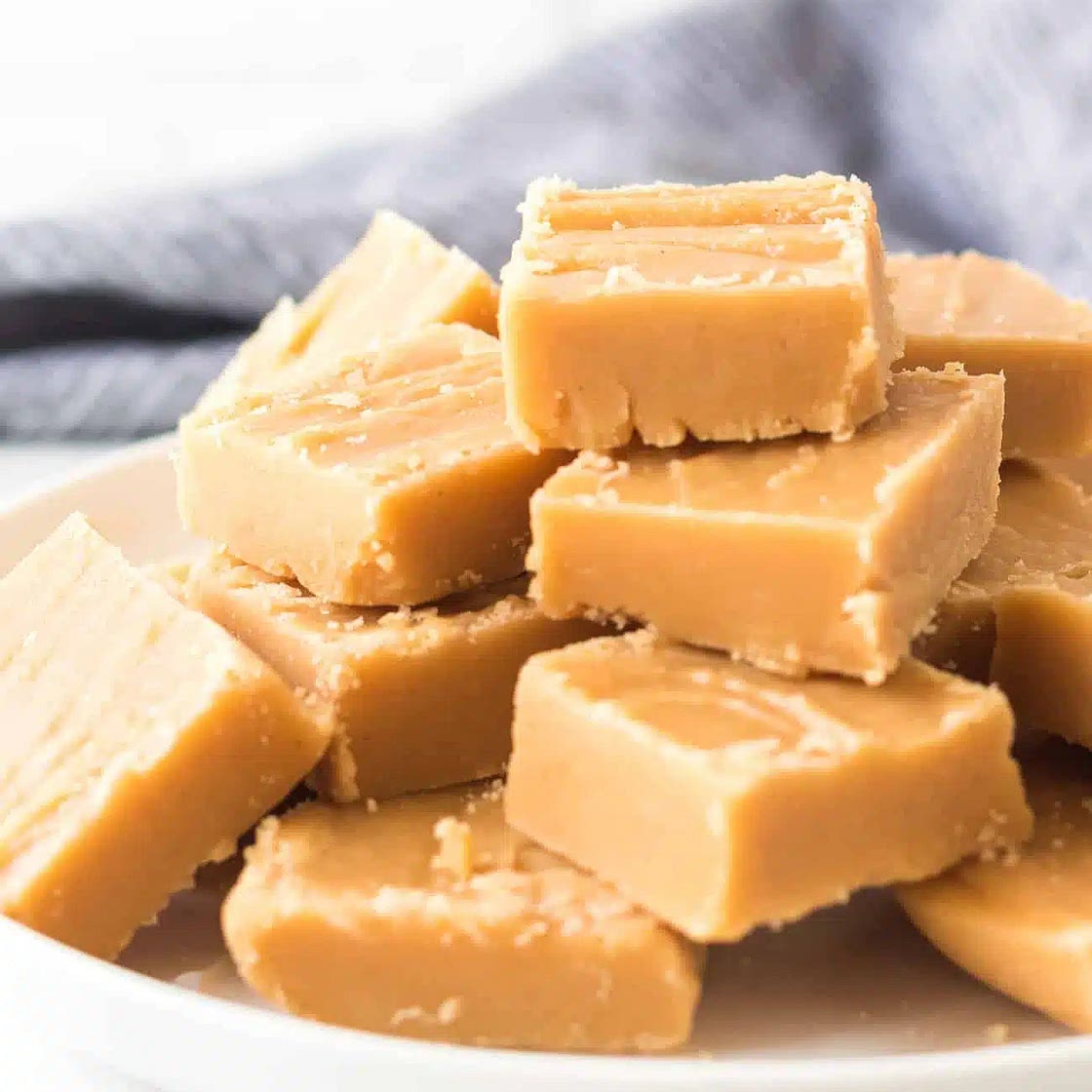 BEST Easy Peanut Butter Fudge