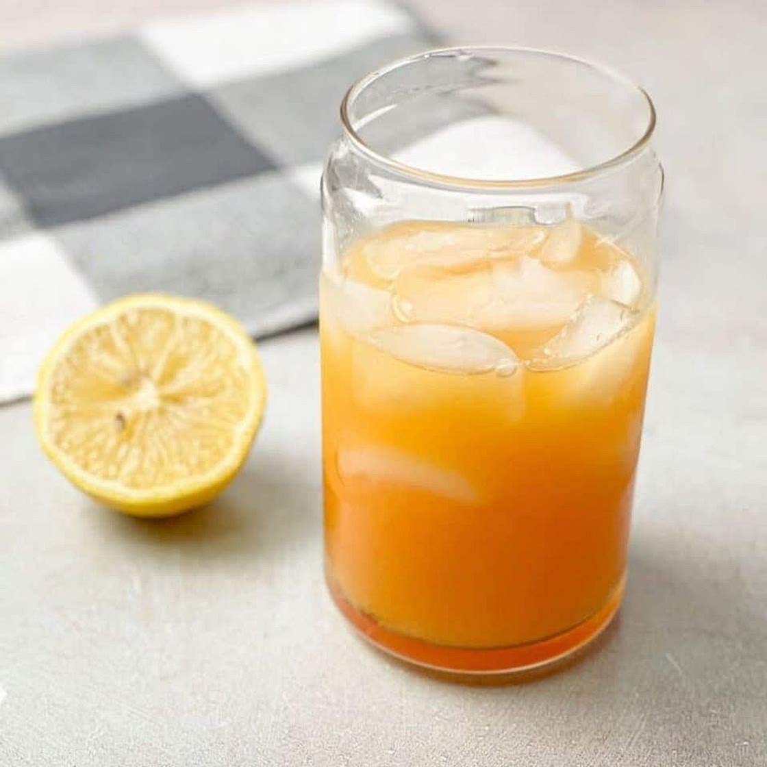 4 Ingredient Homemade Electrolyte Drink (Hydrating)