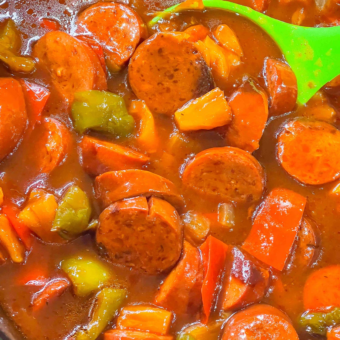 Crock Pot Saucy Kielbasa