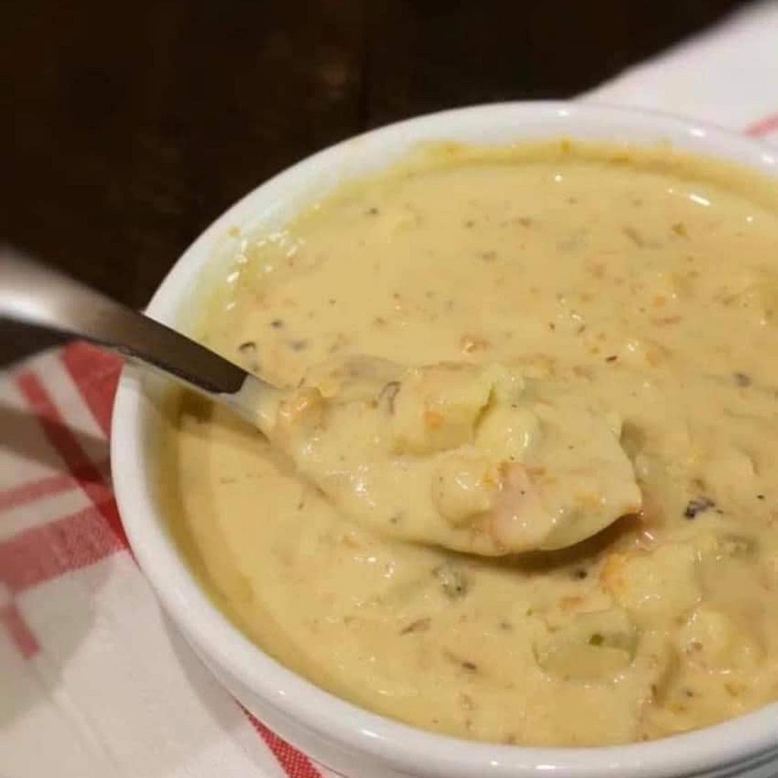 Roasted Cauliflower White Cheddar Soup
