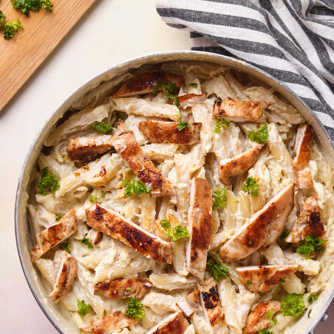 Garlic Parmesan Chicken Pasta