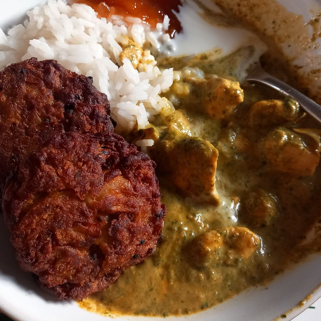 Chicken Saag (Chicken and Spinach Curry)