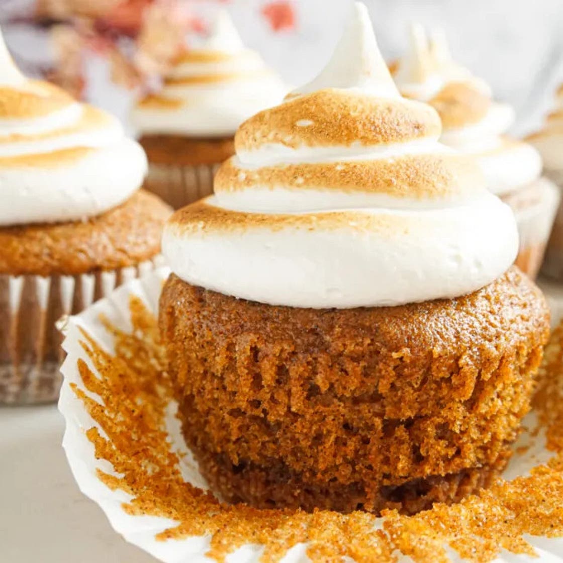 Gingersnap Pumpkin Cupcakes with Marshmallow Frosting