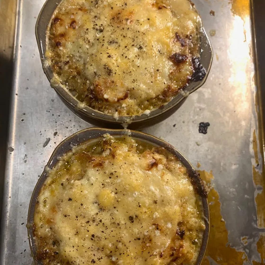 French Onion Mac and Cheese