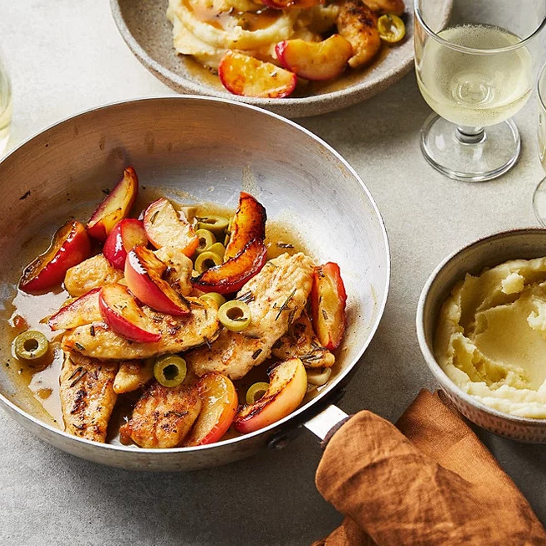 Pan Fried Chicken with Apples & Rosemary