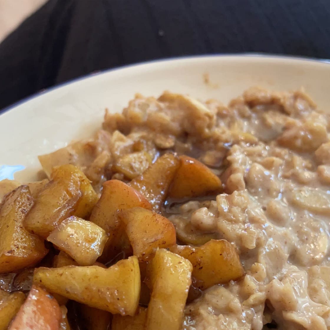Apple spice oats 