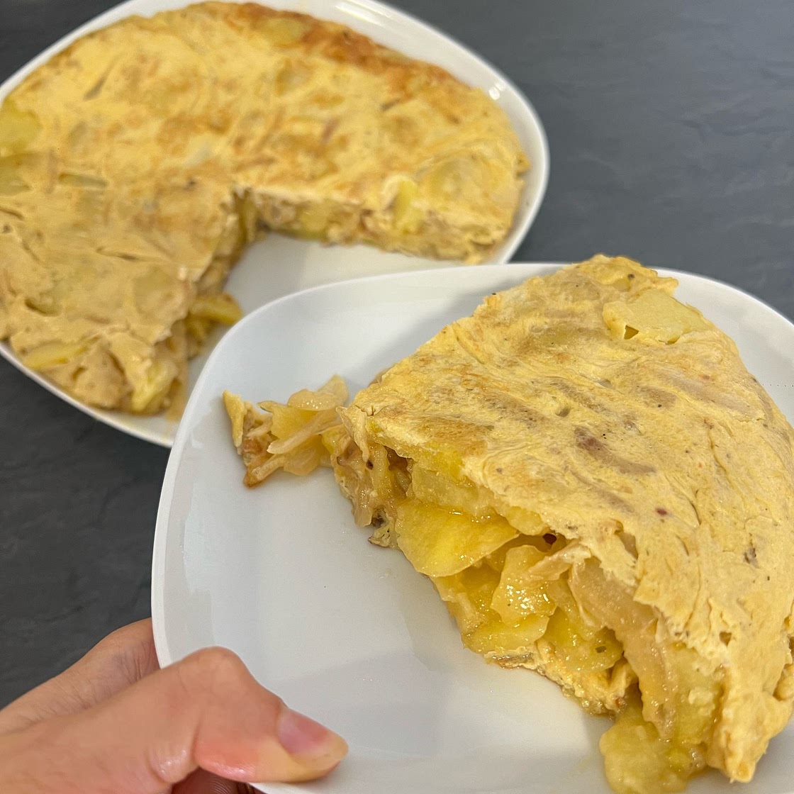 Tortilla de patatas con cebolla