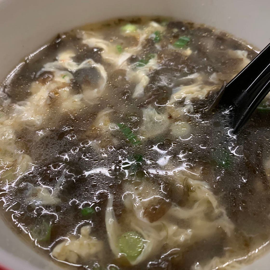Seaweed eggdrop soup