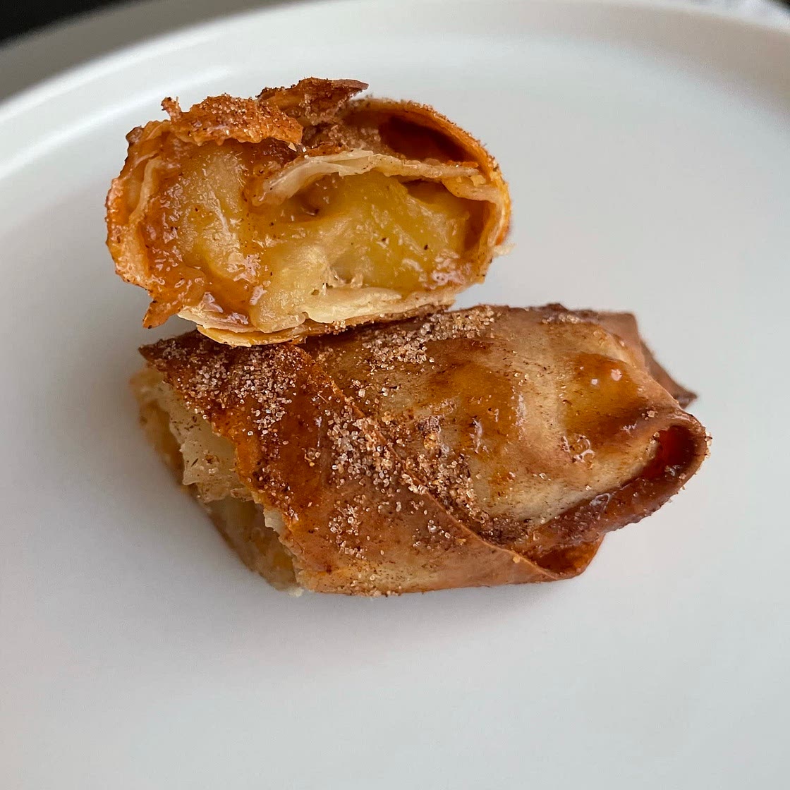 Apple pie eggrolls 