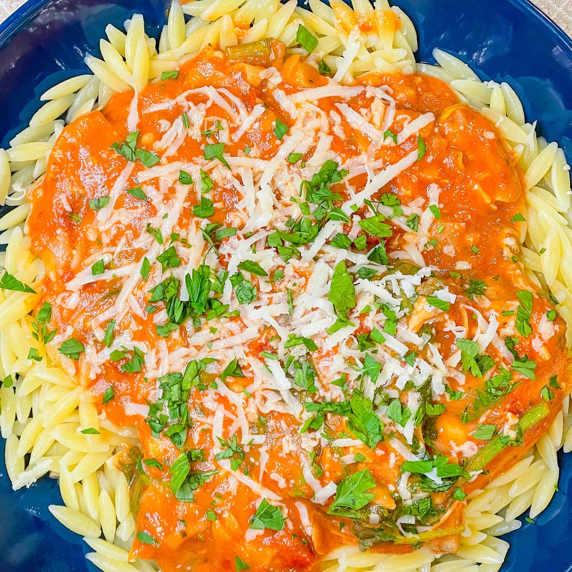 Crock Pot Tuscan Inspired Chicken 