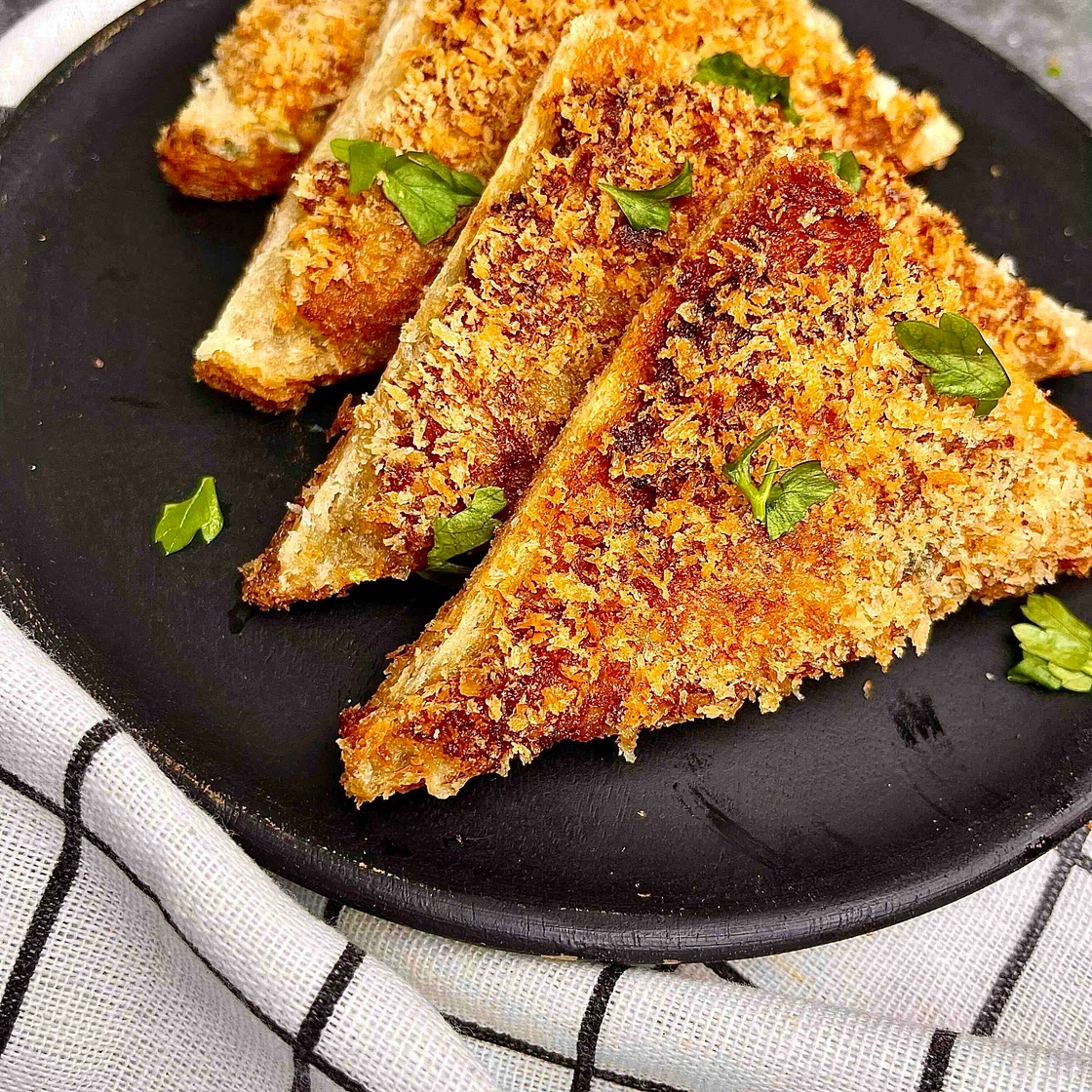 Crunchy Cajun Shrimp Toasts