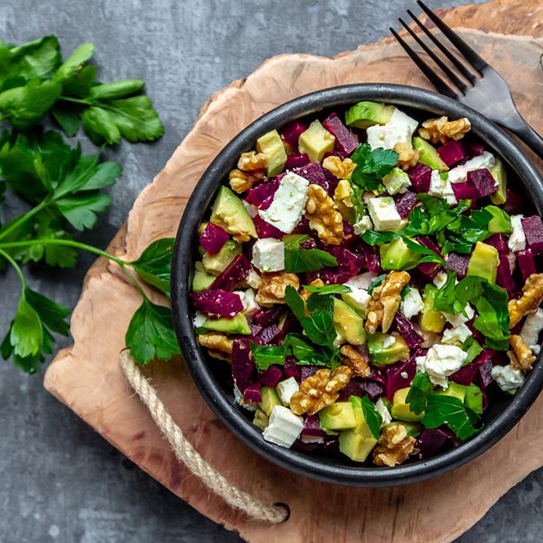 Rote-Bete-Feta-Bowl (ELLE)