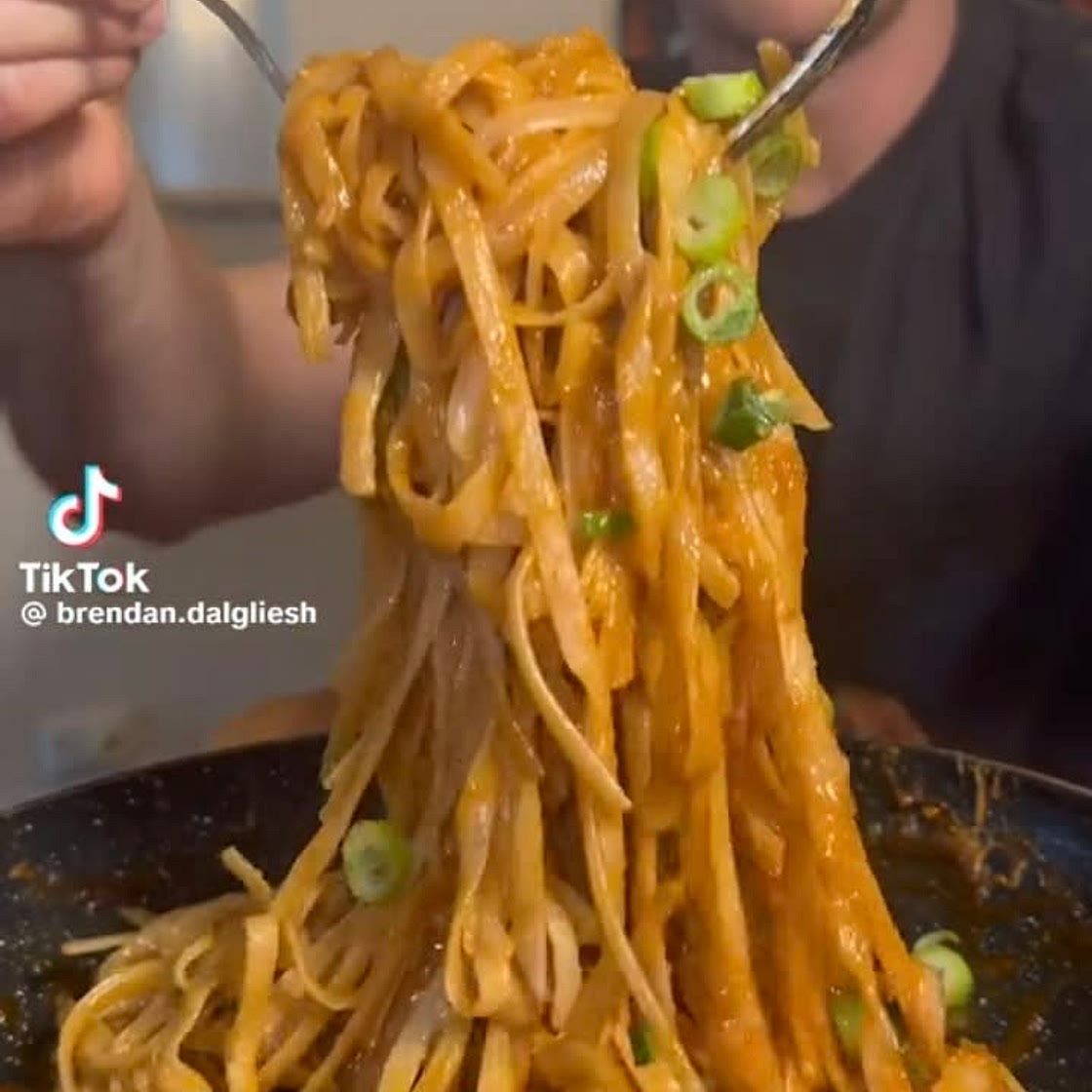 Spicy peanut butter pad Thai chicken