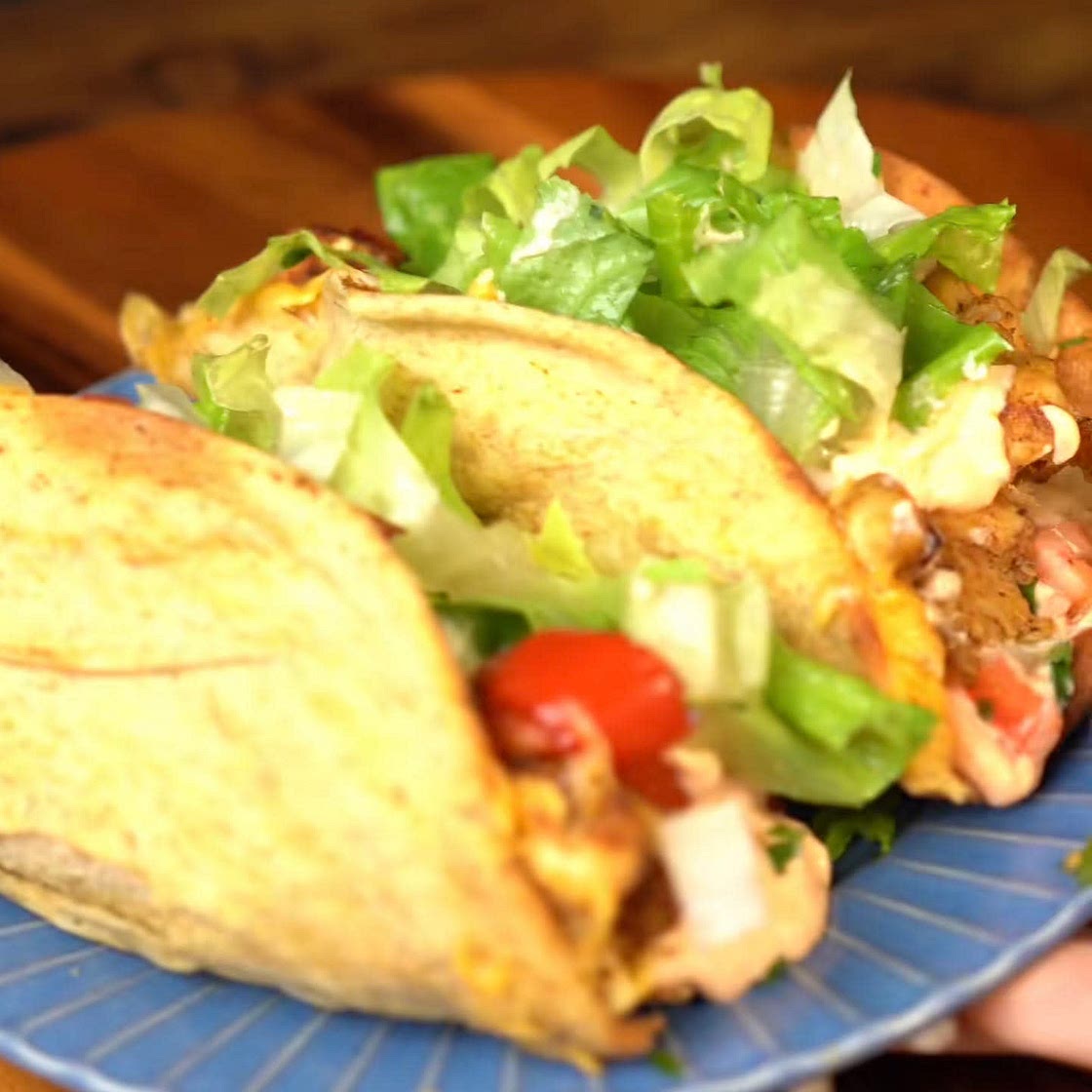 Chicken fajita chalupa 