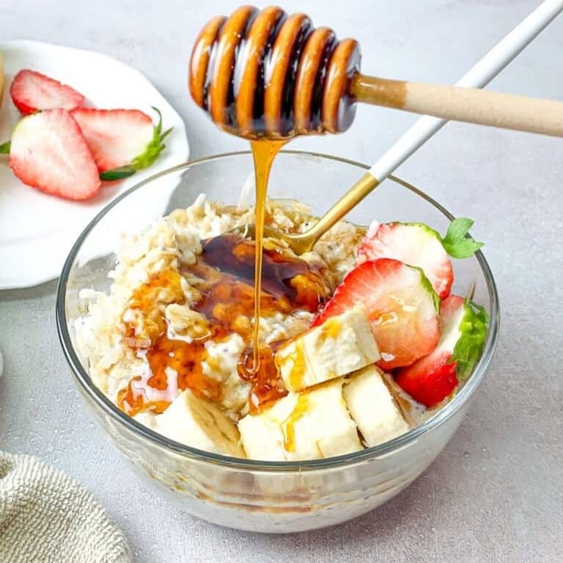 Oatmeal Pudding with Blossom Water