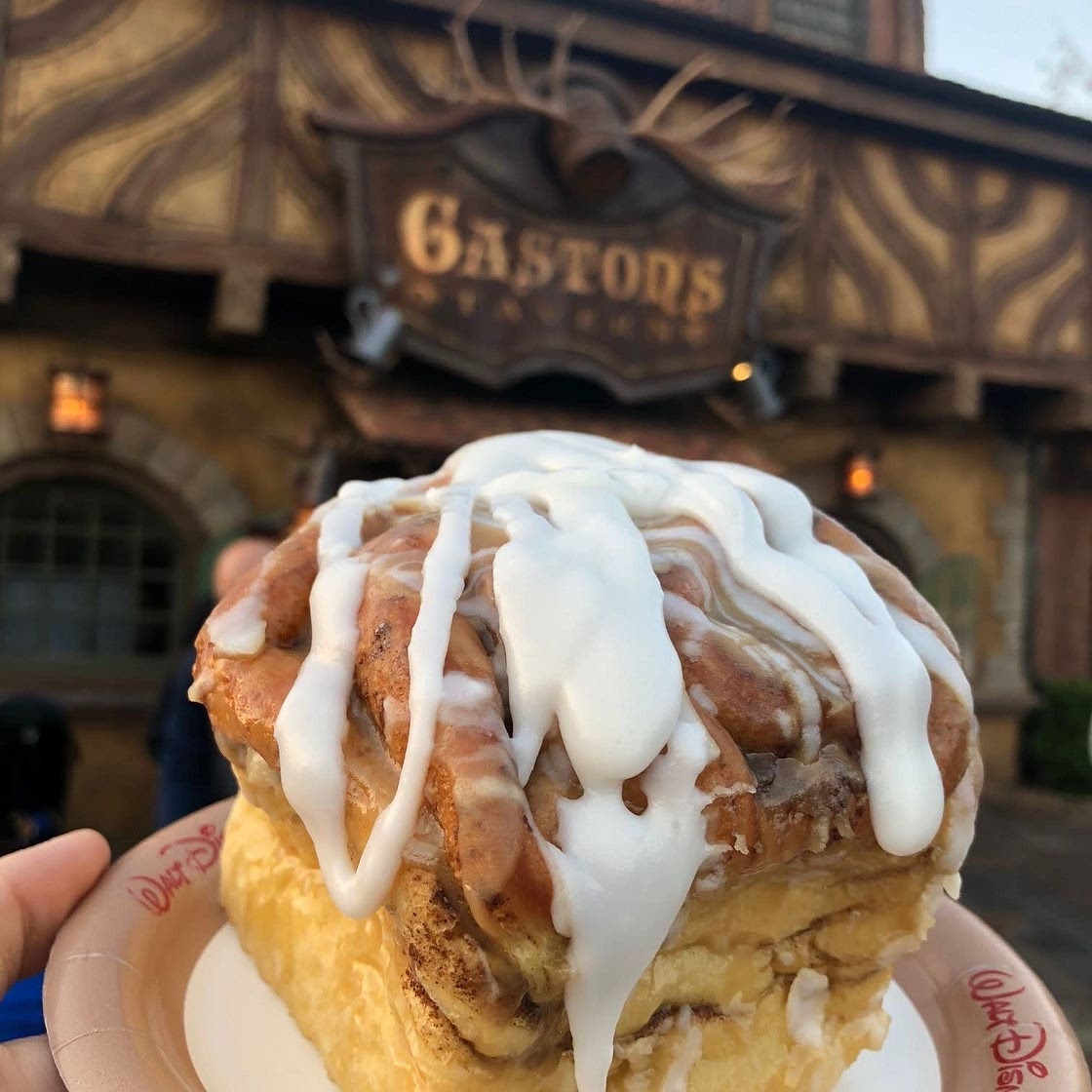 Gaston’s Giant Cinnamon Rolls 