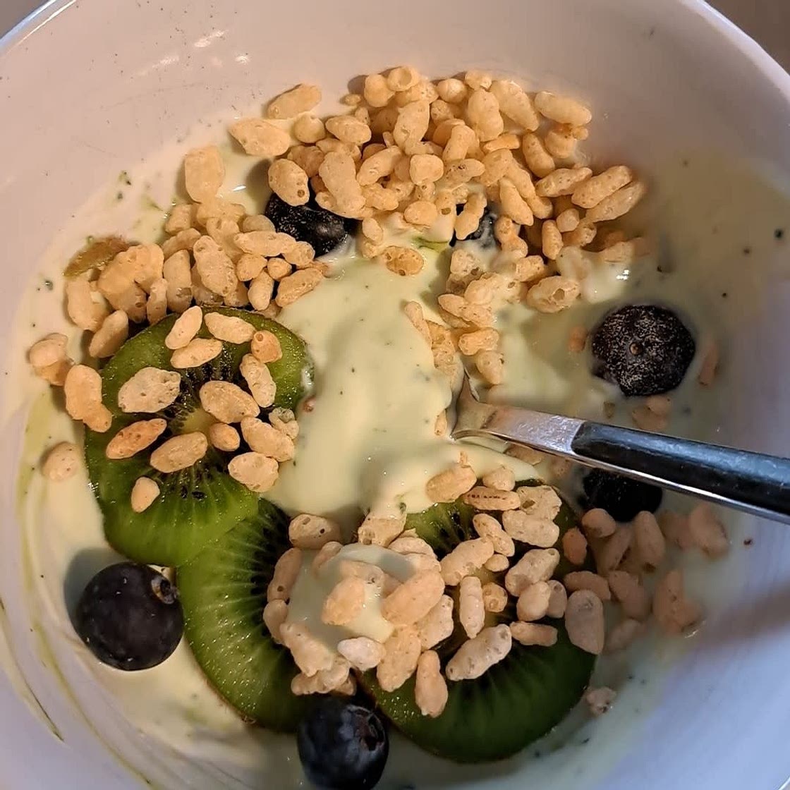 Matcha breakfast bowl