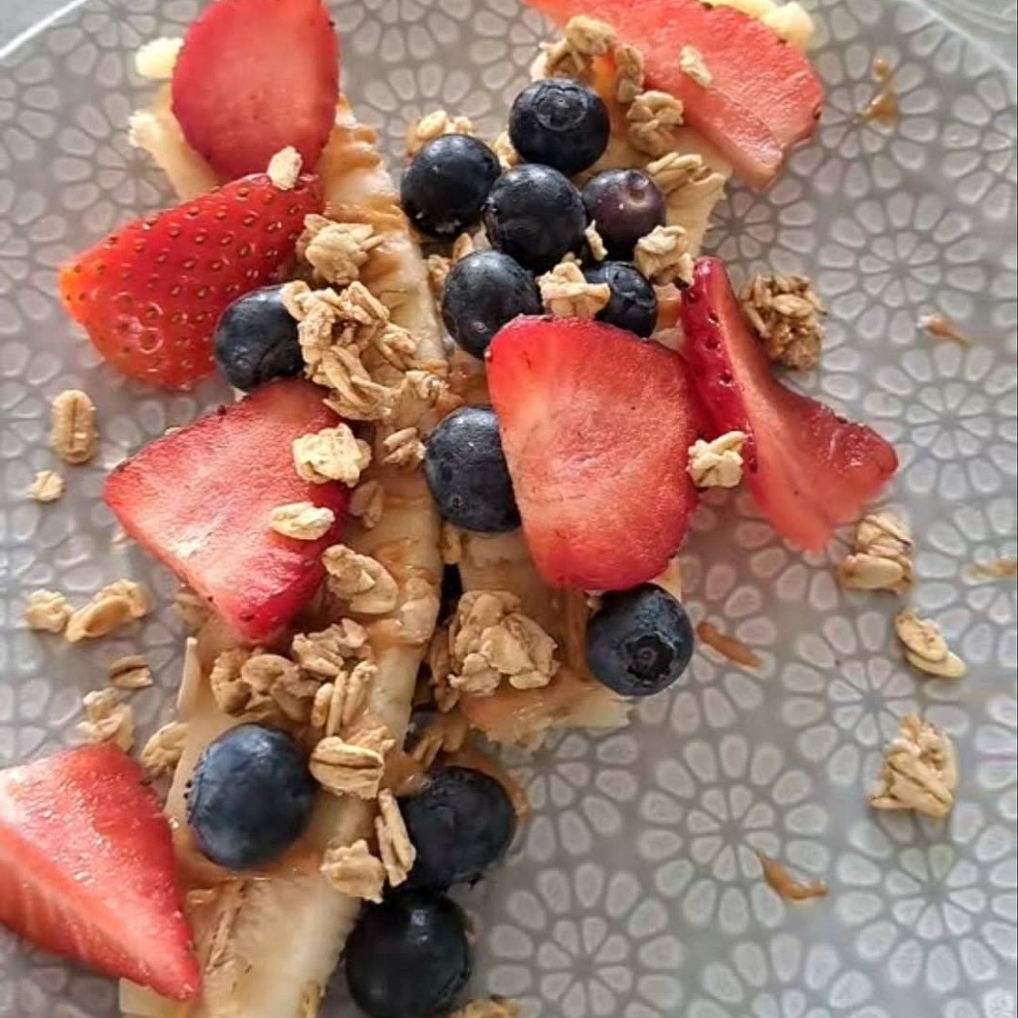 Healthy banana spilt (No yogurt)