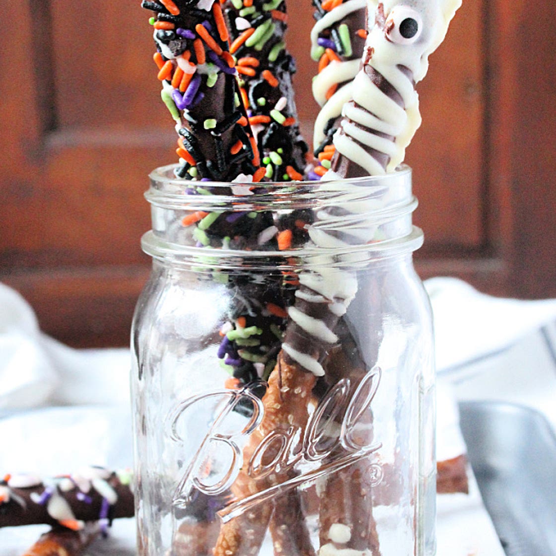 Chocolate Covered Pretzels