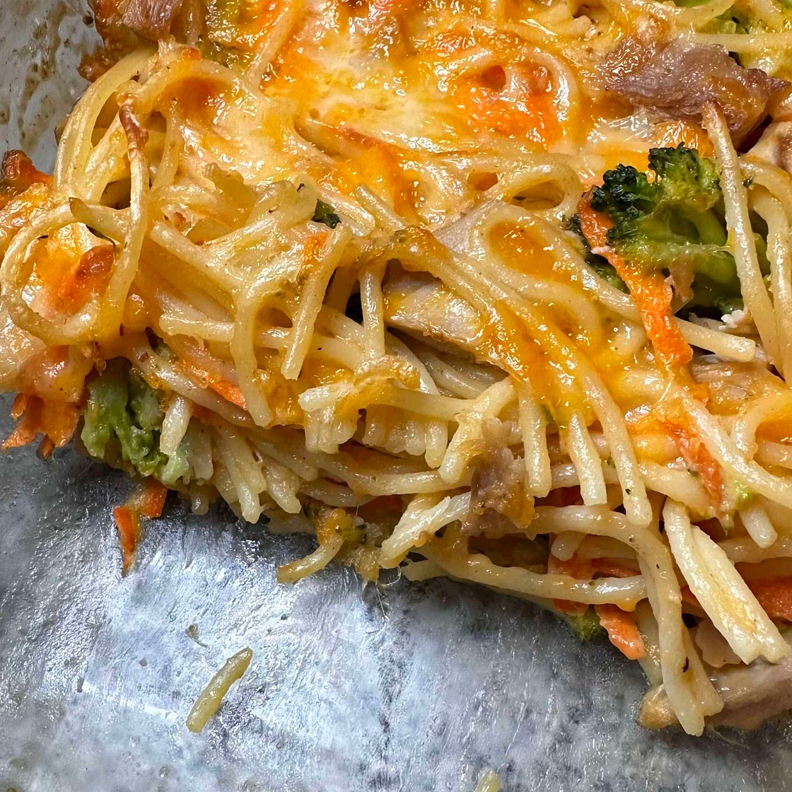 Cheesy Spaghetti casserole 