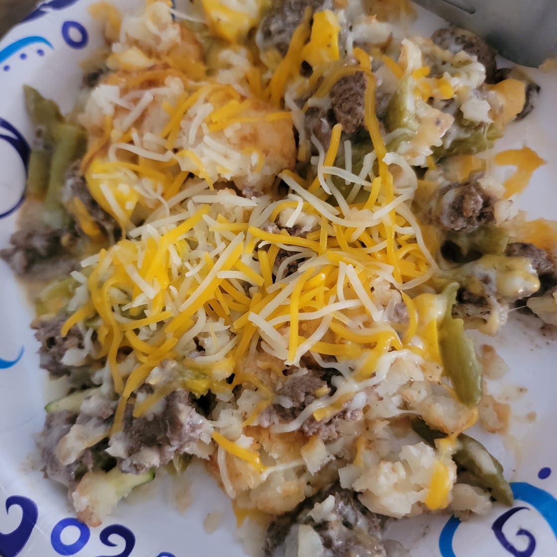 Easy Cheesy Tater Tot Casserole With Ground Beef