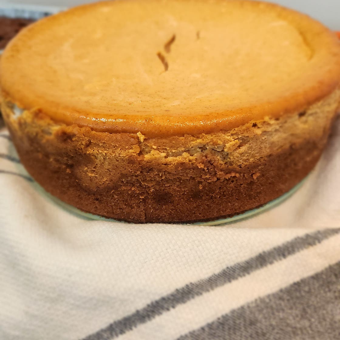 Pumpkin Pecan Pie Cheesecake