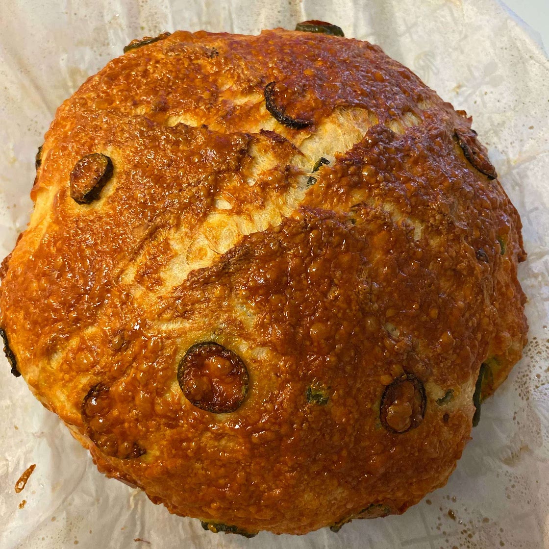Jalapeno Cheddar Dutch Oven Bread