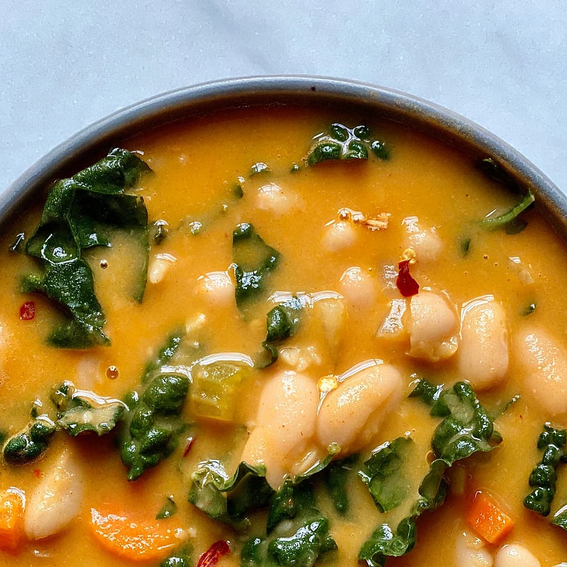 Creamy White Bean and Kale Soup
