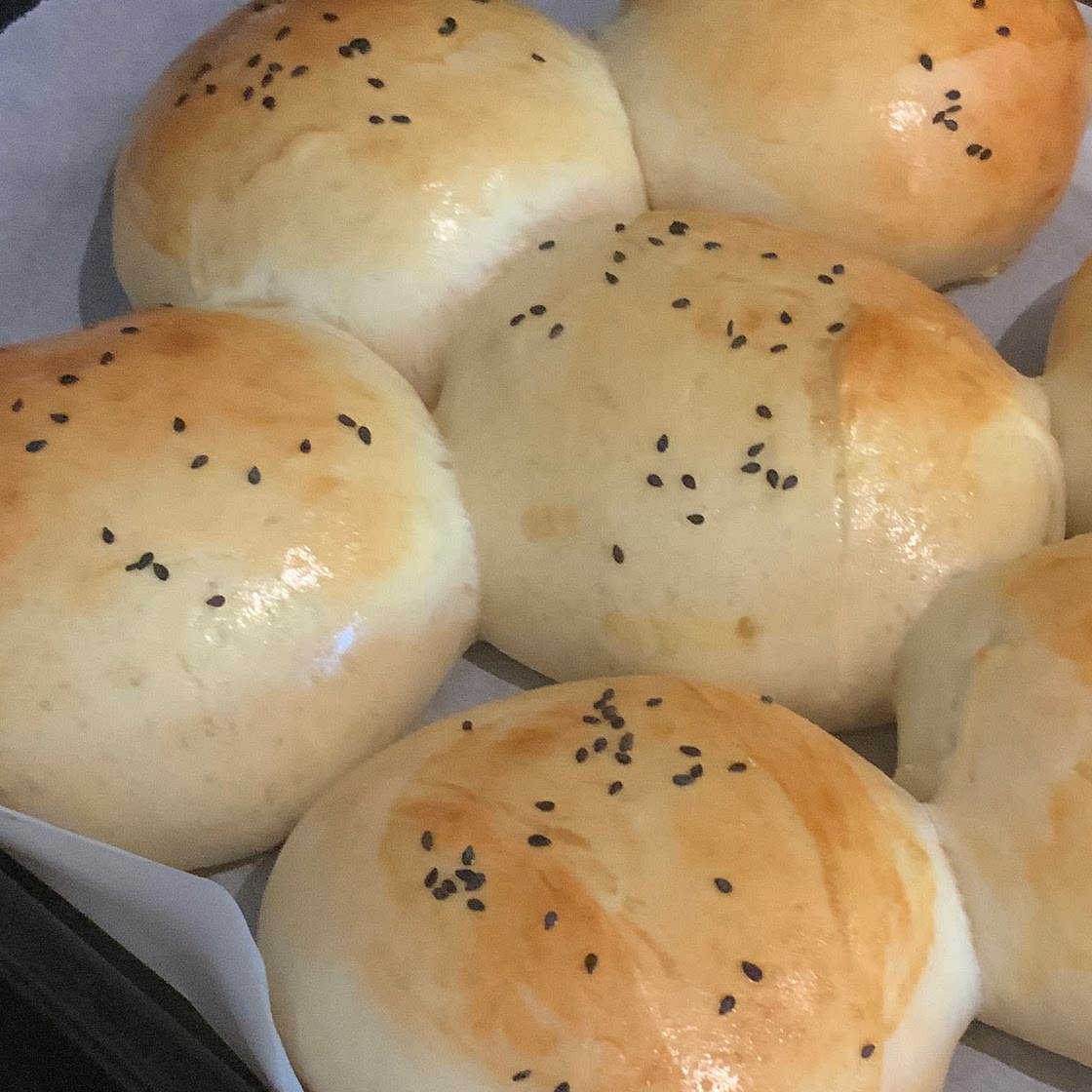 Hamburger buns