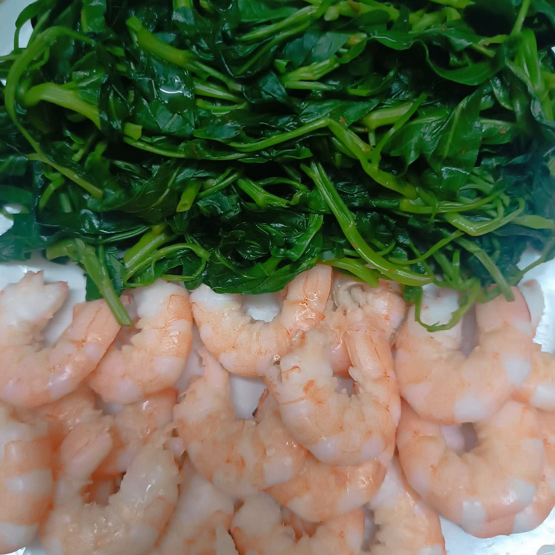 Breakfast With Shrimp And Veggies