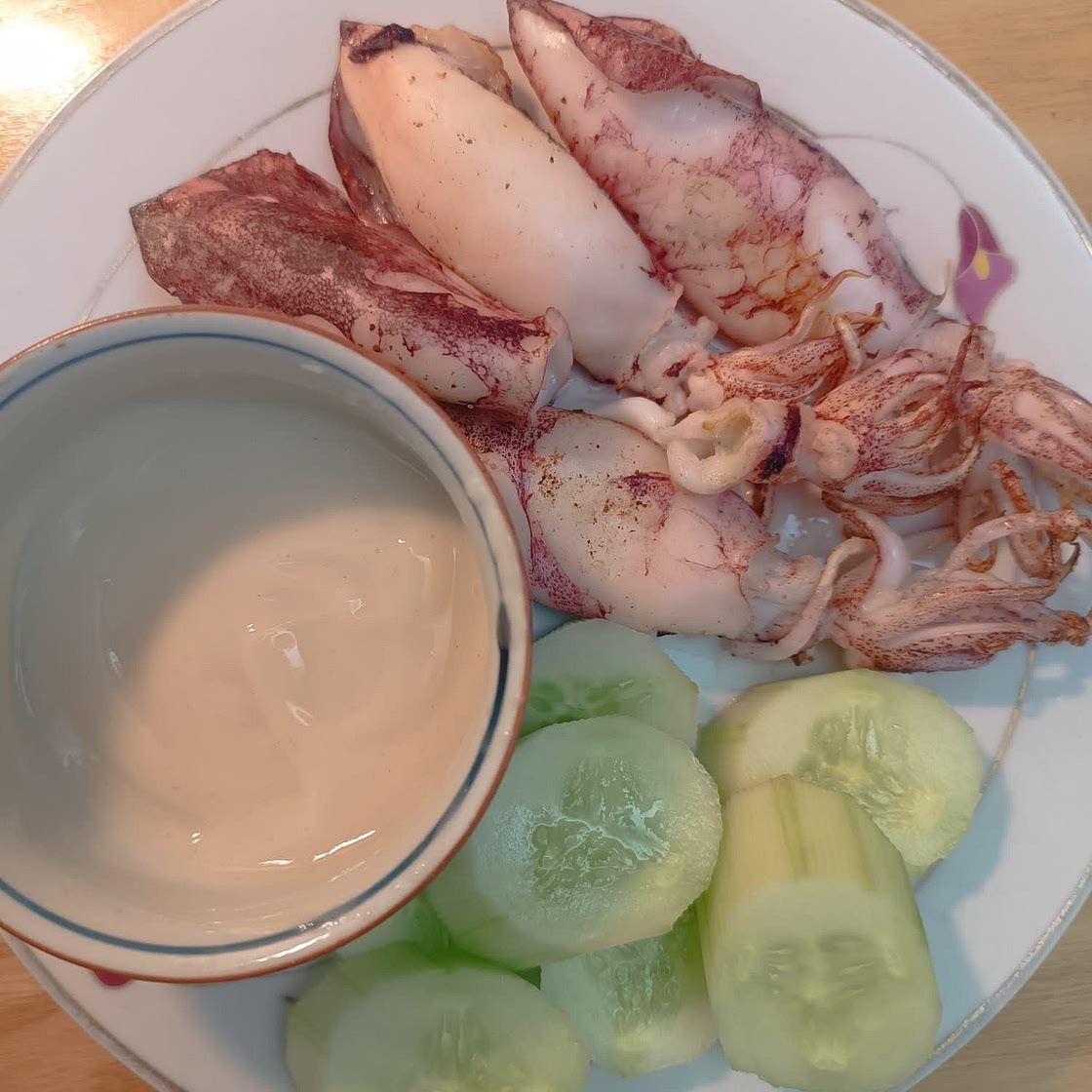 Grilled Squid with Lemon Mayonnaise