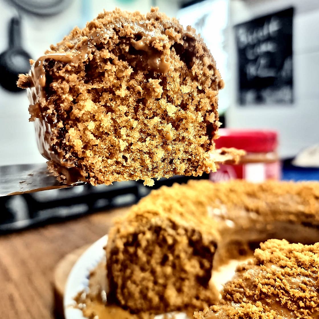 Biscoff Omnia cake