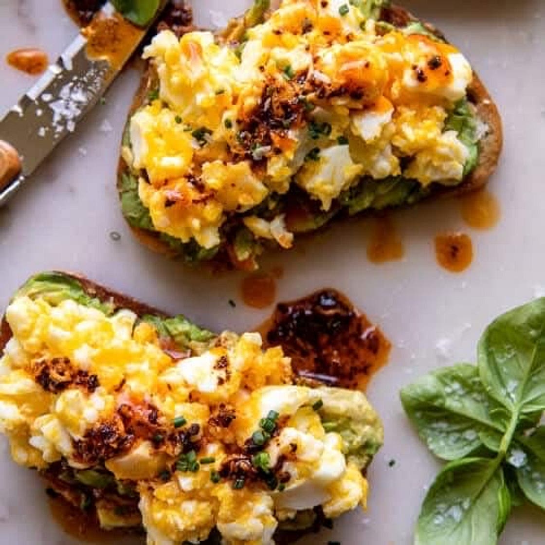 Cheesy, Chilli Eggs on Toast