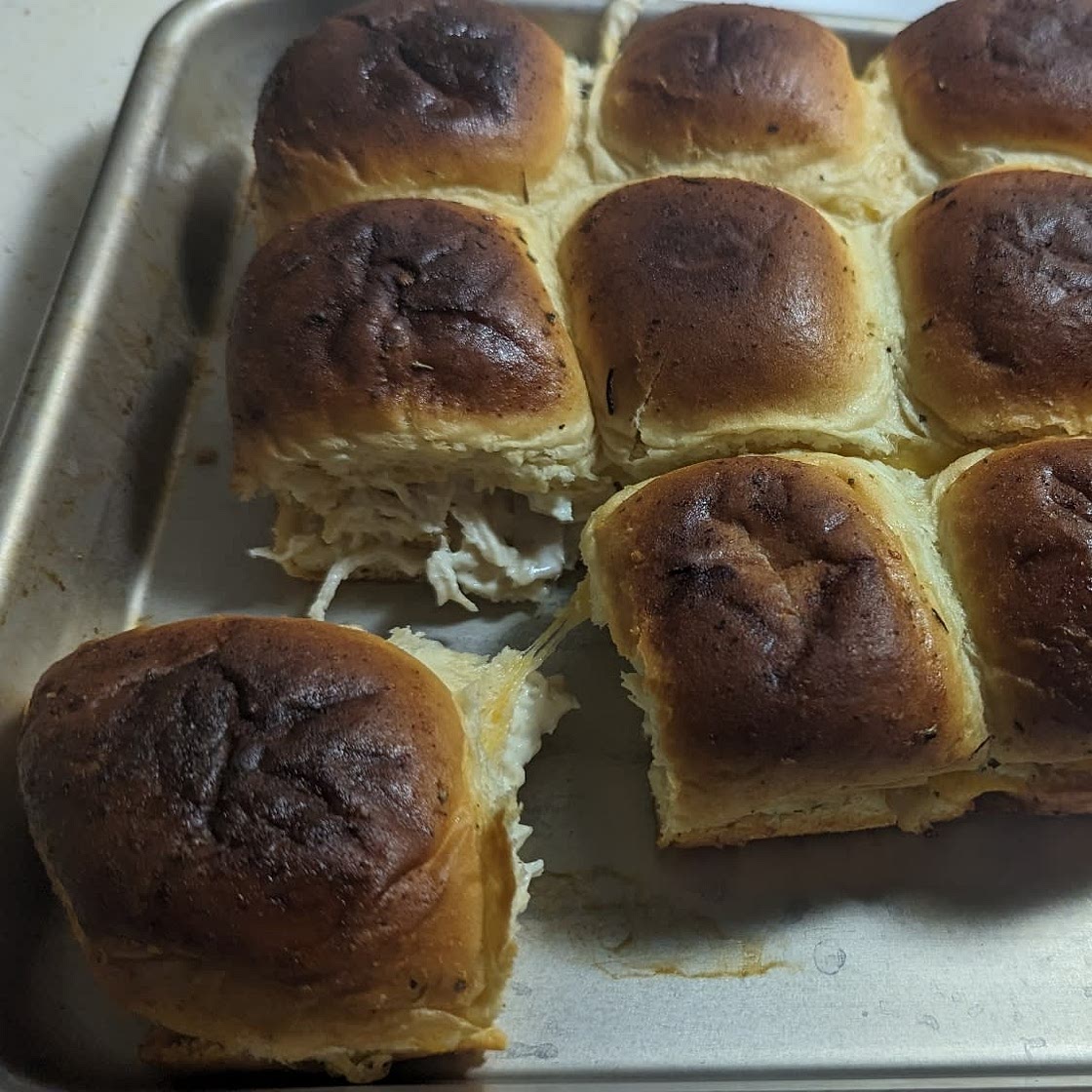 Crack Chicken Sliders