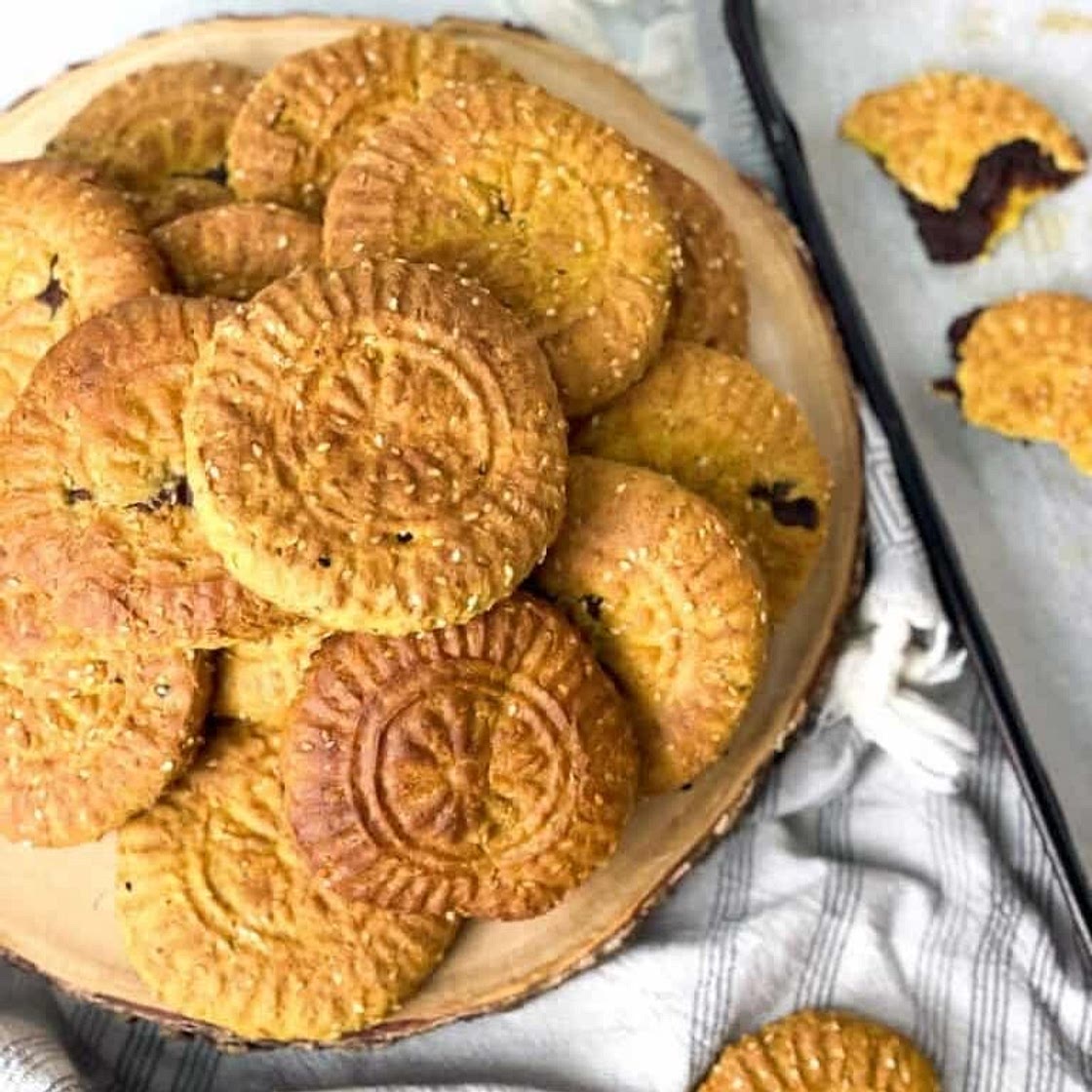 Lebanese Date-Filled Ka'ik (Kaak)