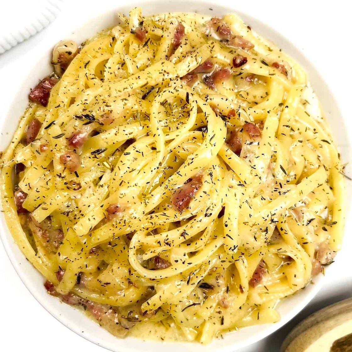 Creamy Linguine with Goat Cheese and Honey