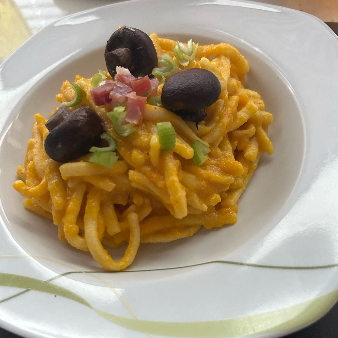 CREMIGE KÜRBISPASTA