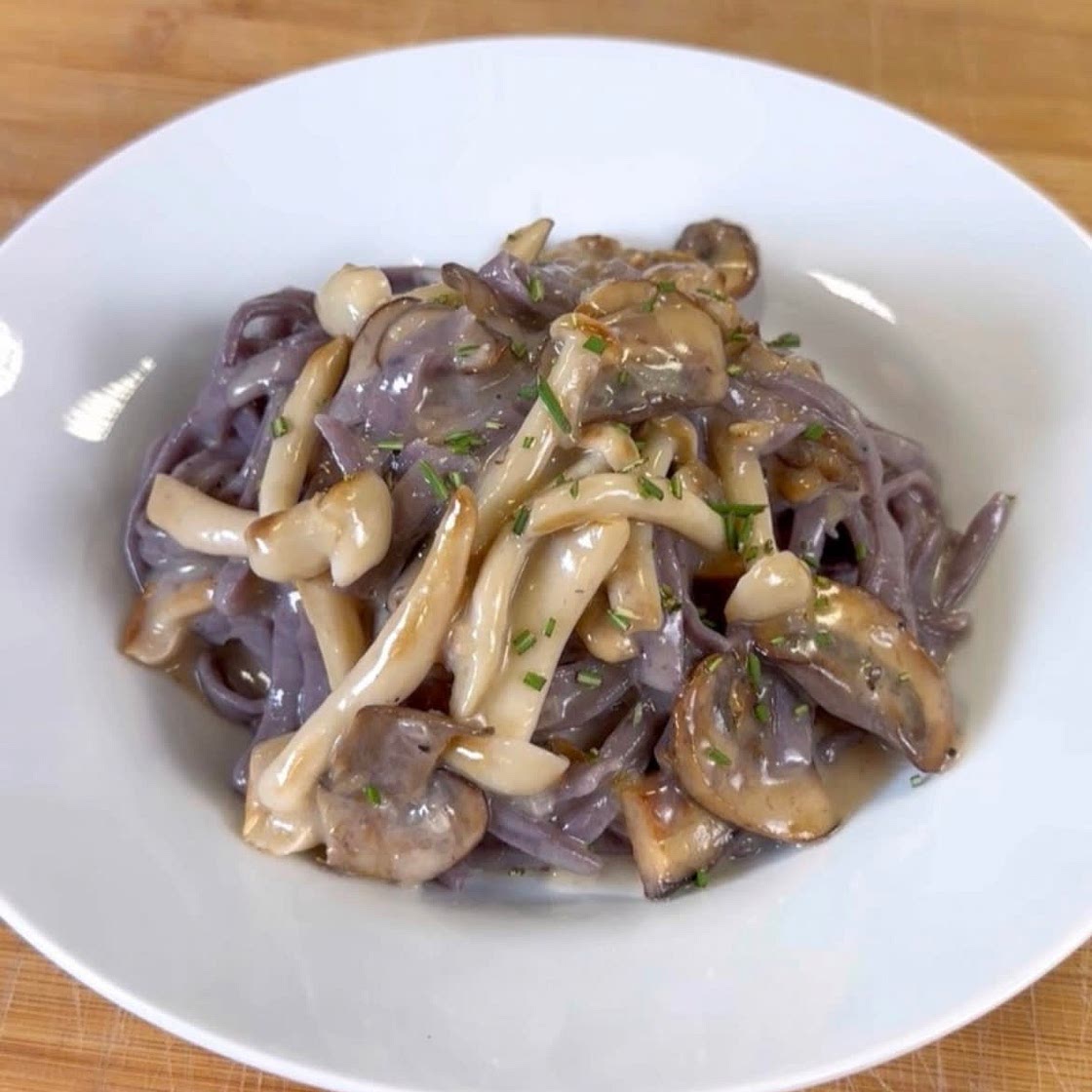 Blueberries Tagliolini with mixed mushrooms