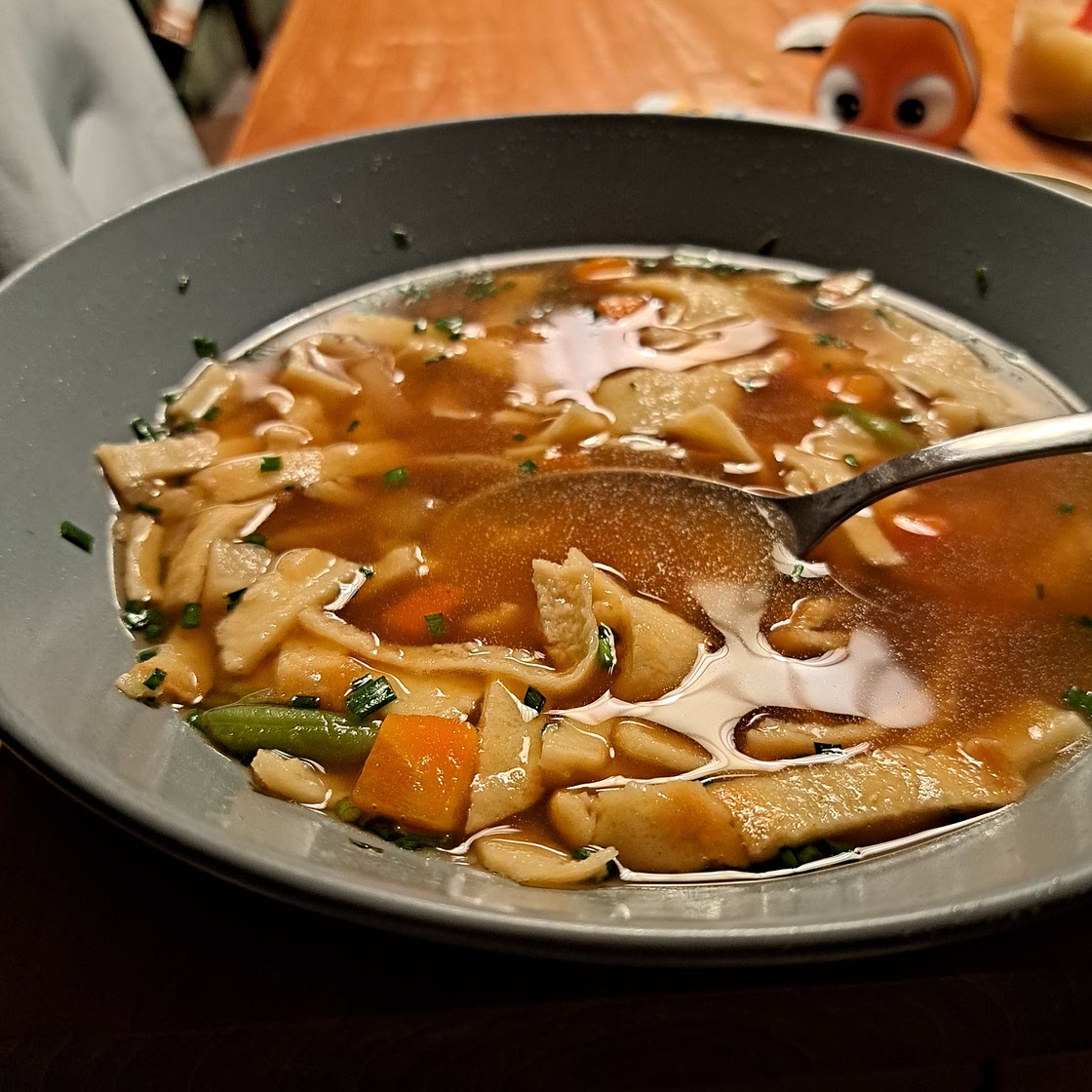 Fädle Suppe