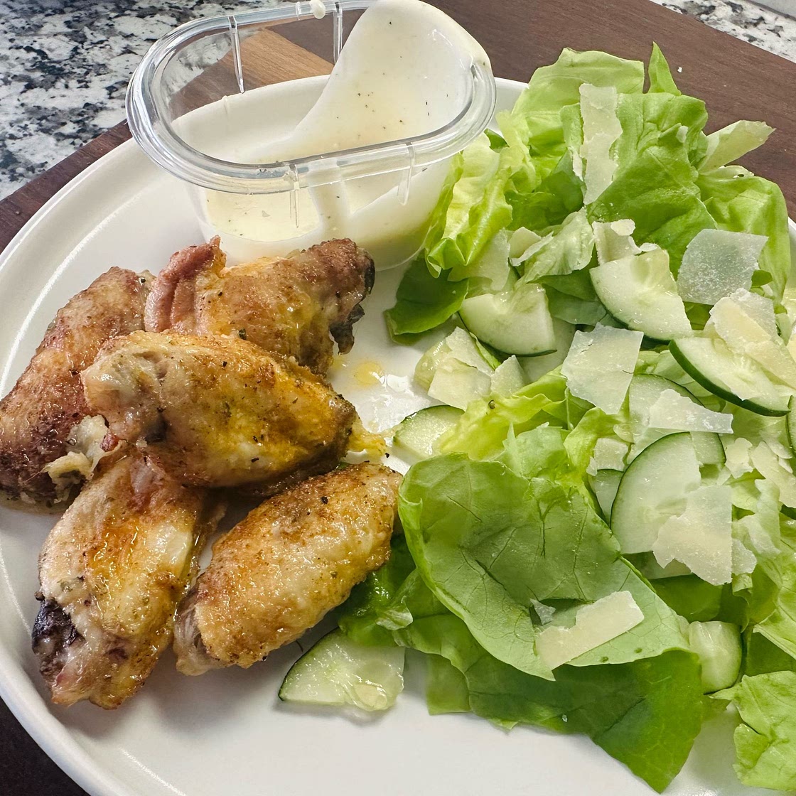 Air Fryer Garlic Parmesan Wings