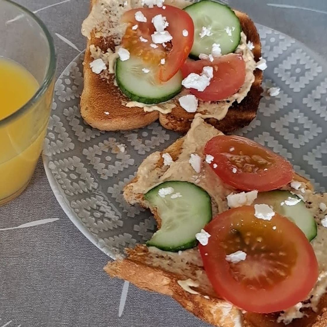 Mediterranean-Style Breakfast Toast