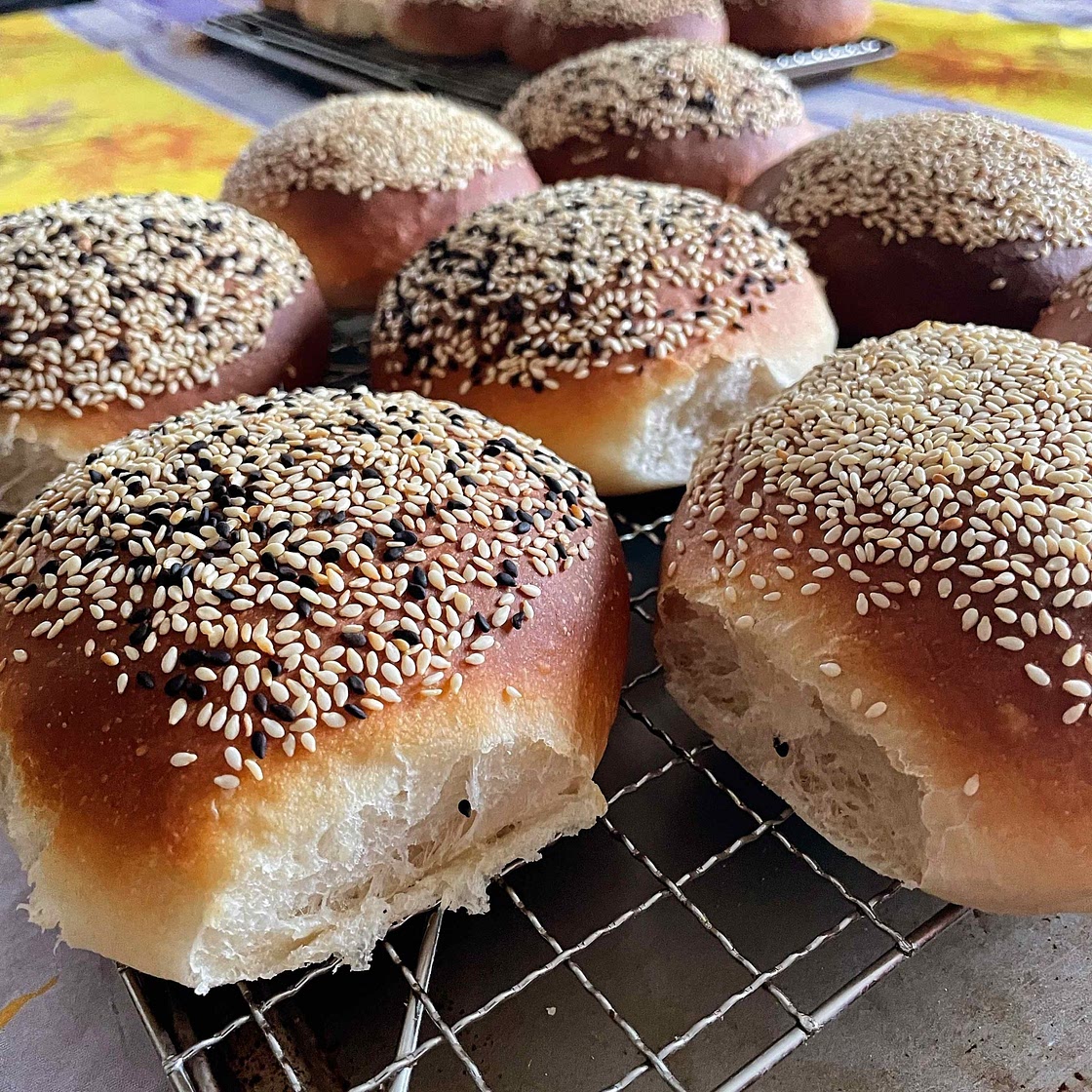Sourdough Rolls {with Sourdough Discard}