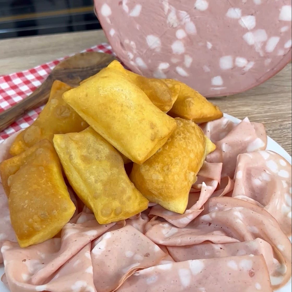 GNOCCO FRITTO (Italian fried dough)