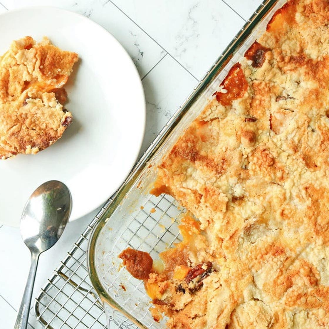 Golden Grahams & Peaches Dump Cake Recipe