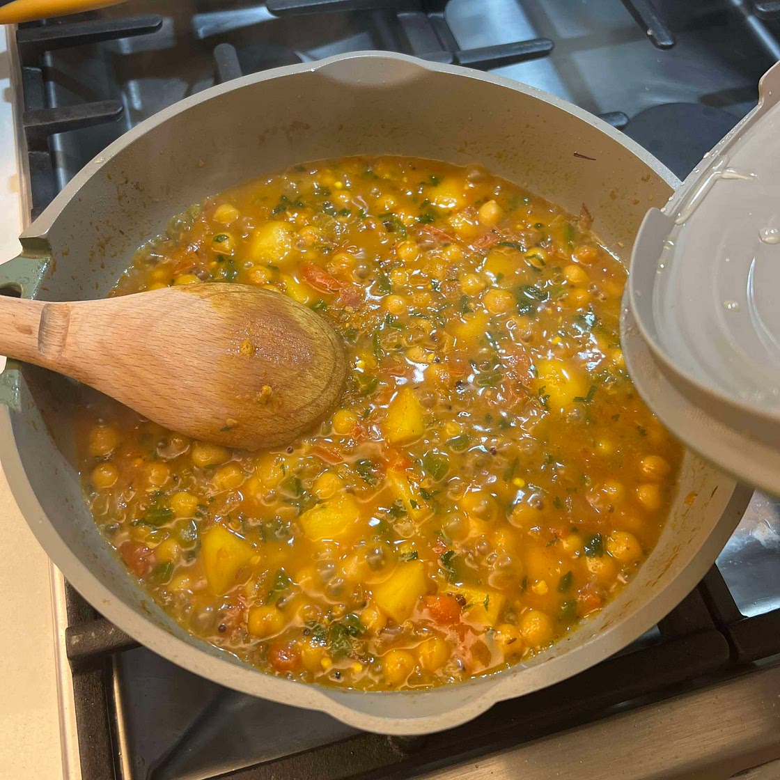 Mom’s Channa