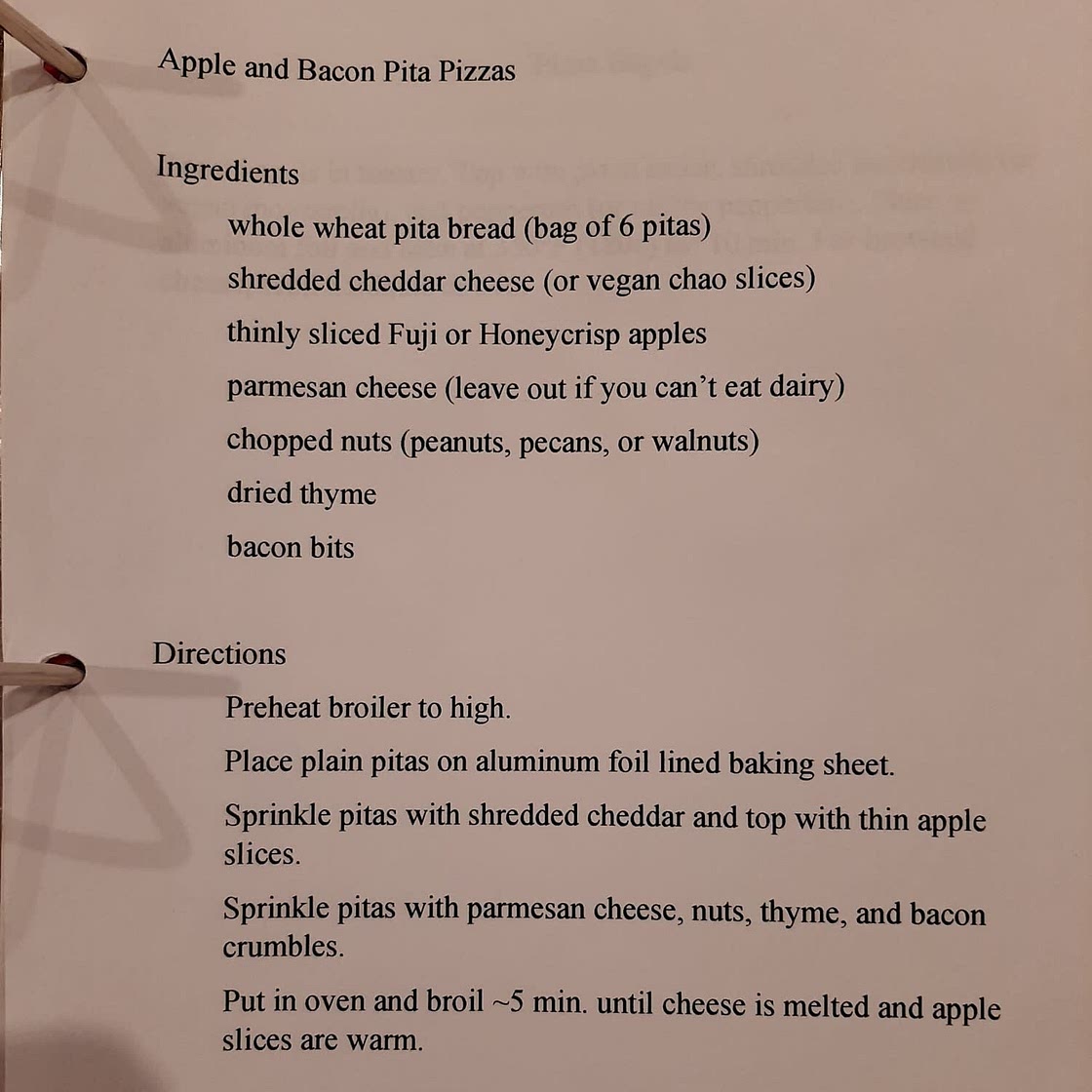 Apple and Bacon Pita Pizzas