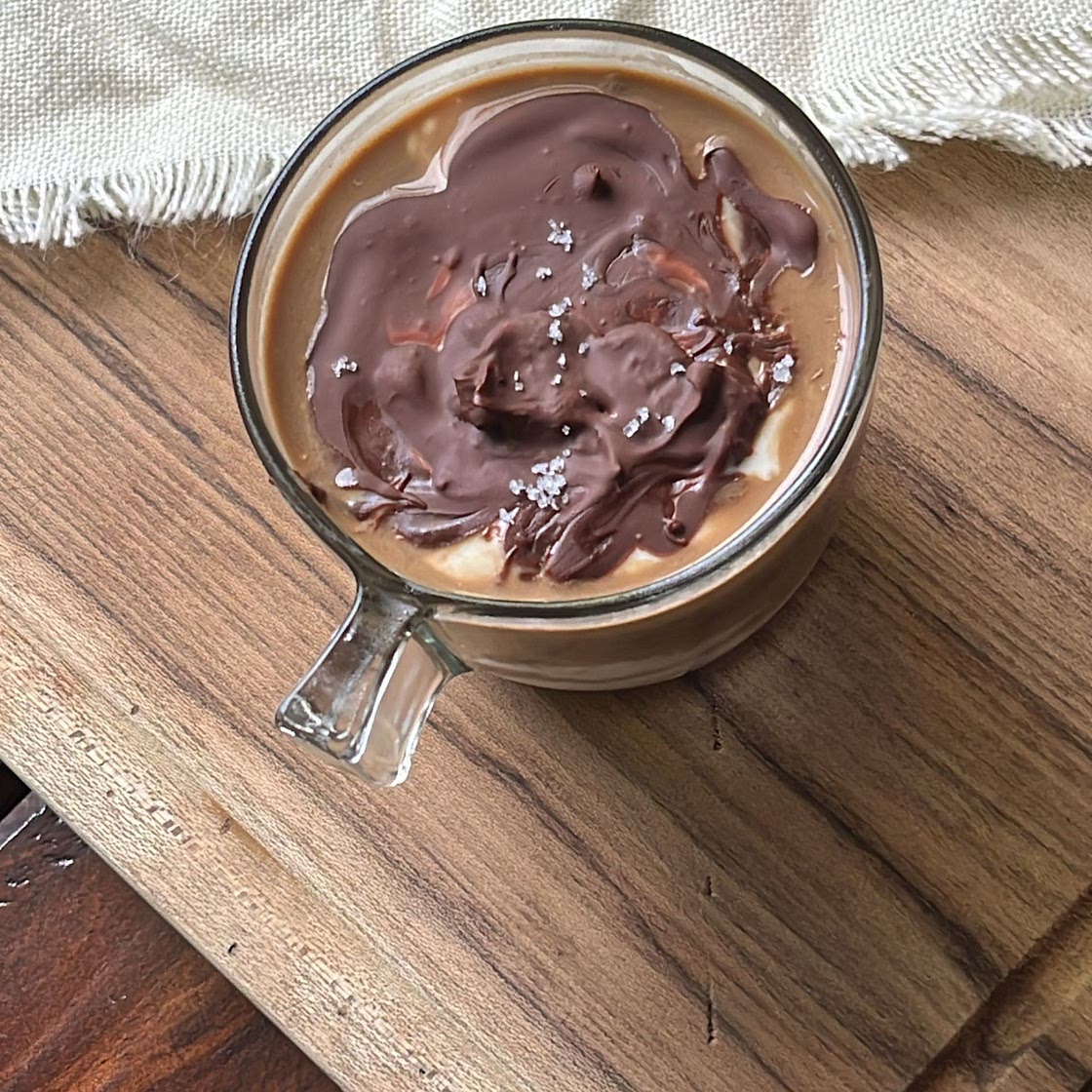 Healthy tiramisu & chia pudding