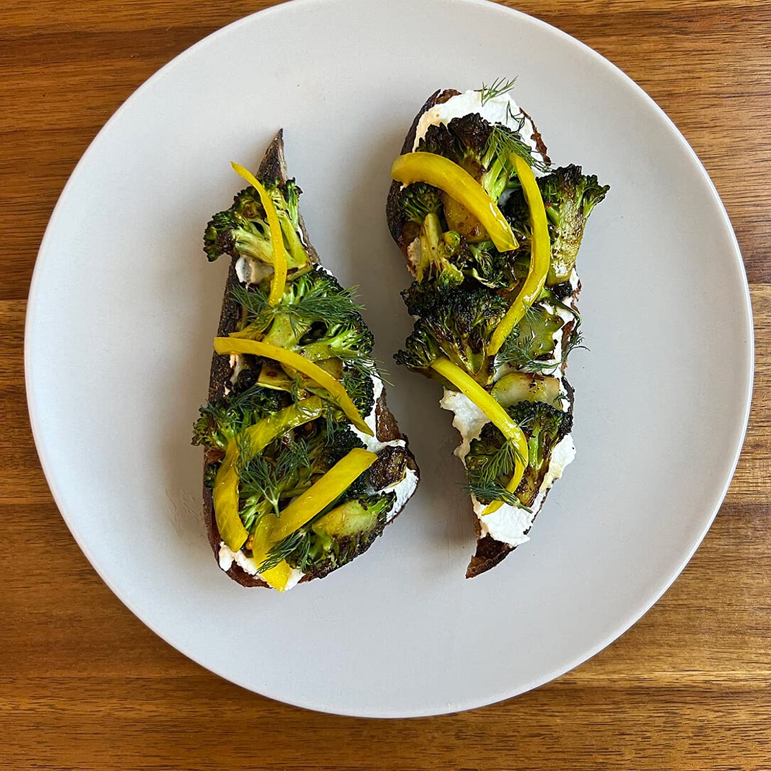 Turmeric Pickled Onions