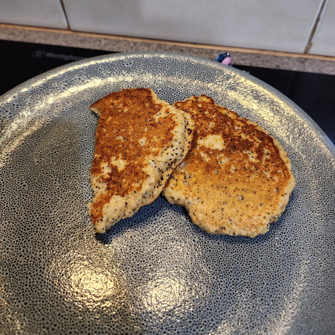 Vegan Lemon Poppy Seed Pancakes